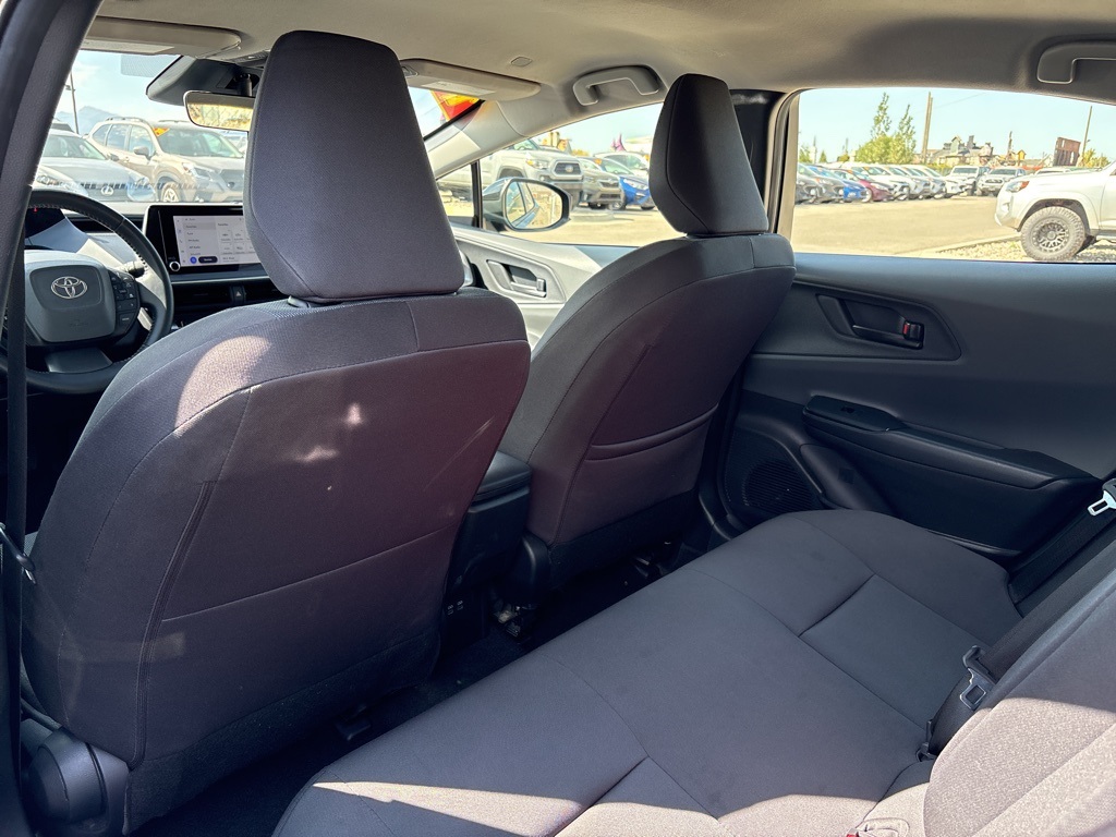 2024 Toyota Prius LE photo 10