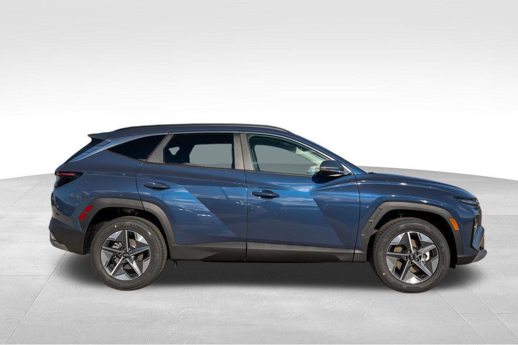 2025 Hyundai Tucson SEL Convenience photo 8