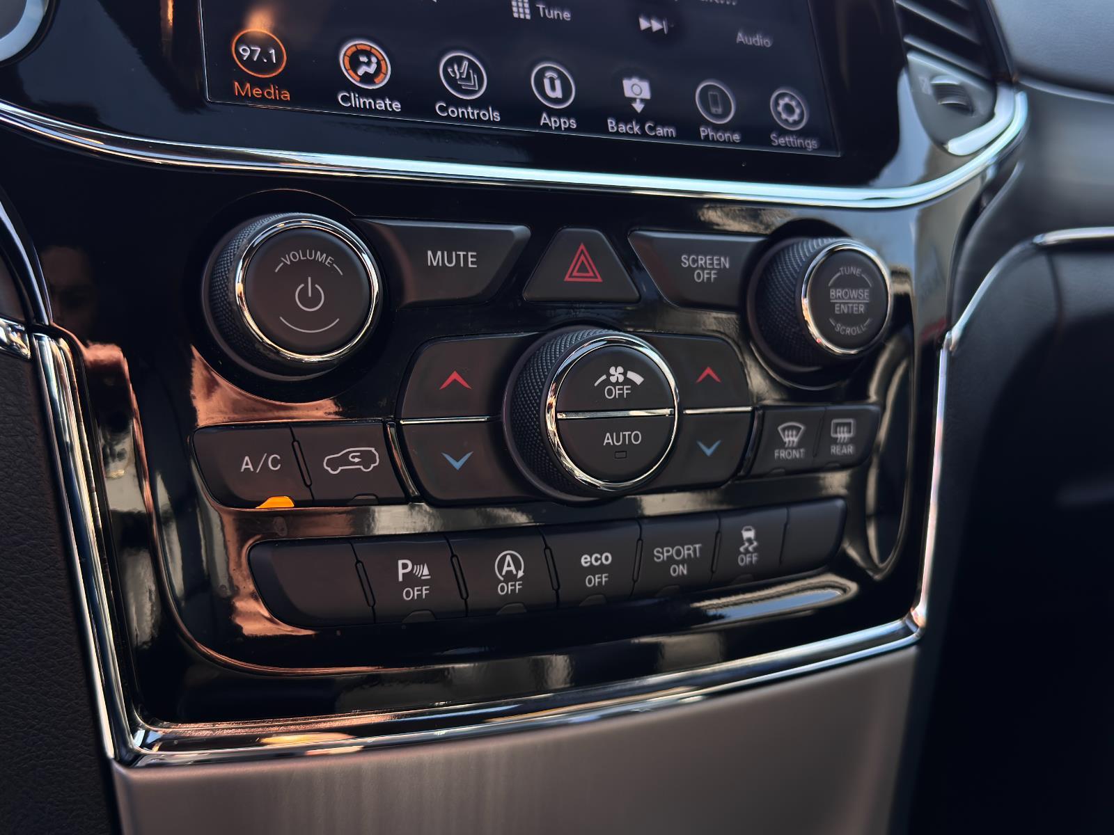 2021 Jeep Grand Cherokee Limited photo 19