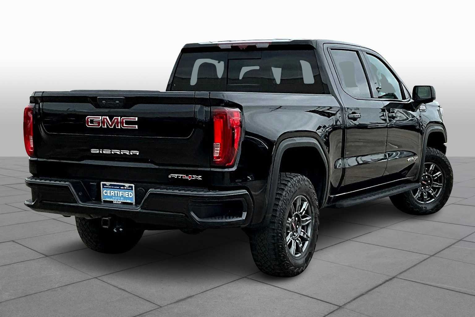 2023 Gmc Sierra 1500 AT4X photo 11