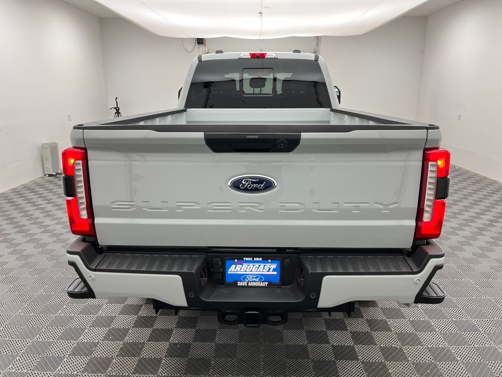 2026 Ford F-250 photo 6