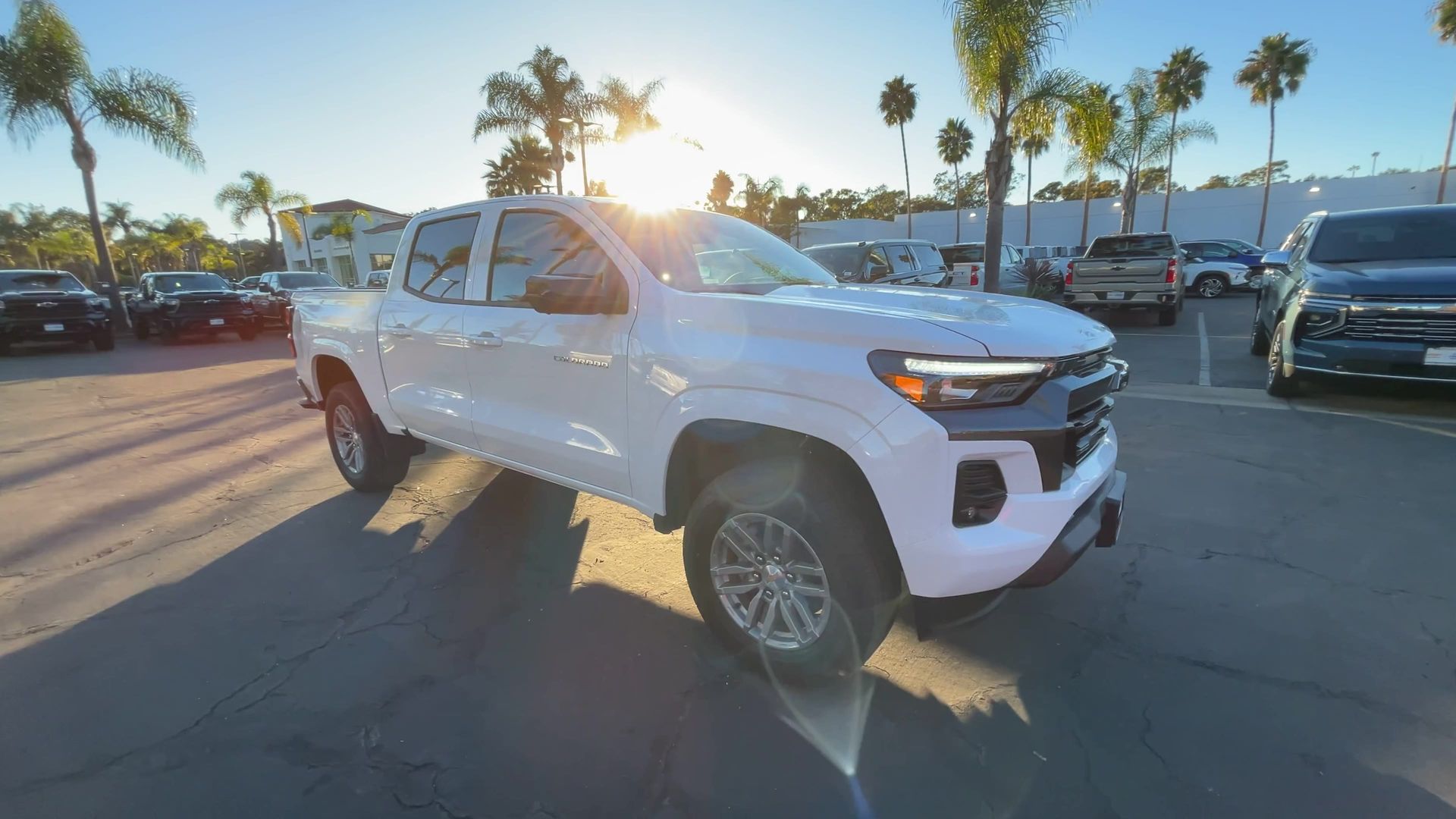 2026 Chevrolet Colorado LT photo 2