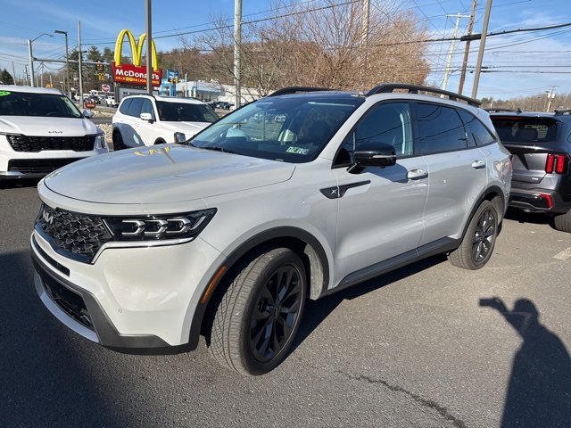 2022 Kia Sorento X-Line SX Prestige photo 3