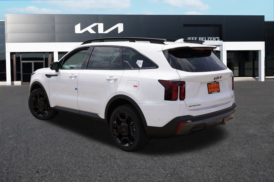 2025 Kia Sorento X-Line SX photo 2
