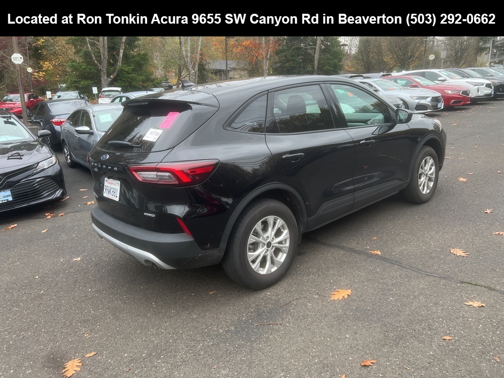 2025 Ford Escape Active photo 4