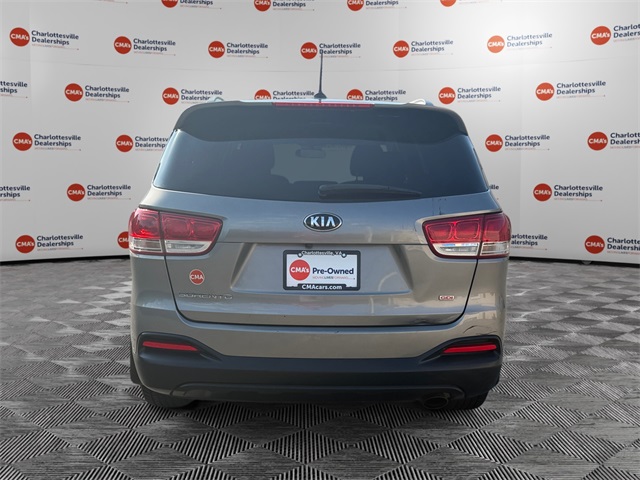 2017 Kia Sorento LX photo 4