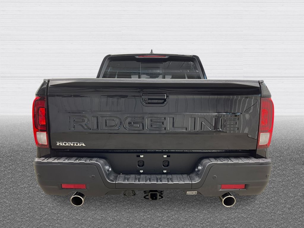 2026 Honda Ridgeline Black Edition photo 4
