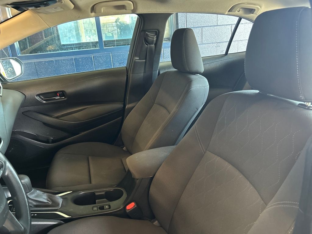 2024 Toyota Corolla LE photo 28