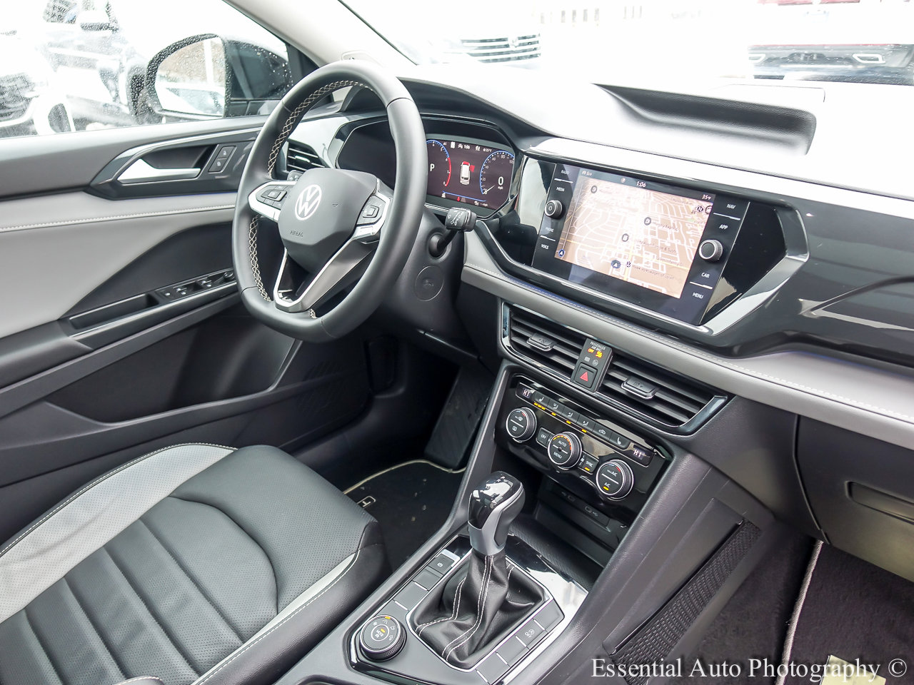 2023 VOLKSWAGEN TAOS - Image 24