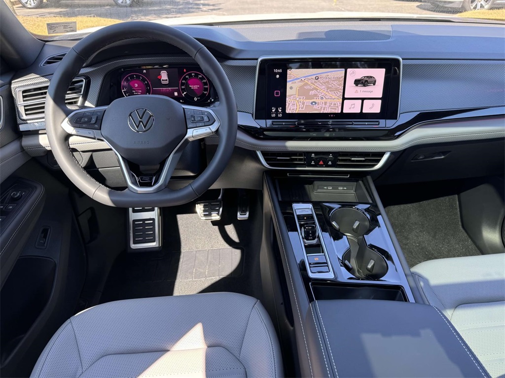 2026 Volkswagen Atlas Cross Sport SEL R-Line photo 16