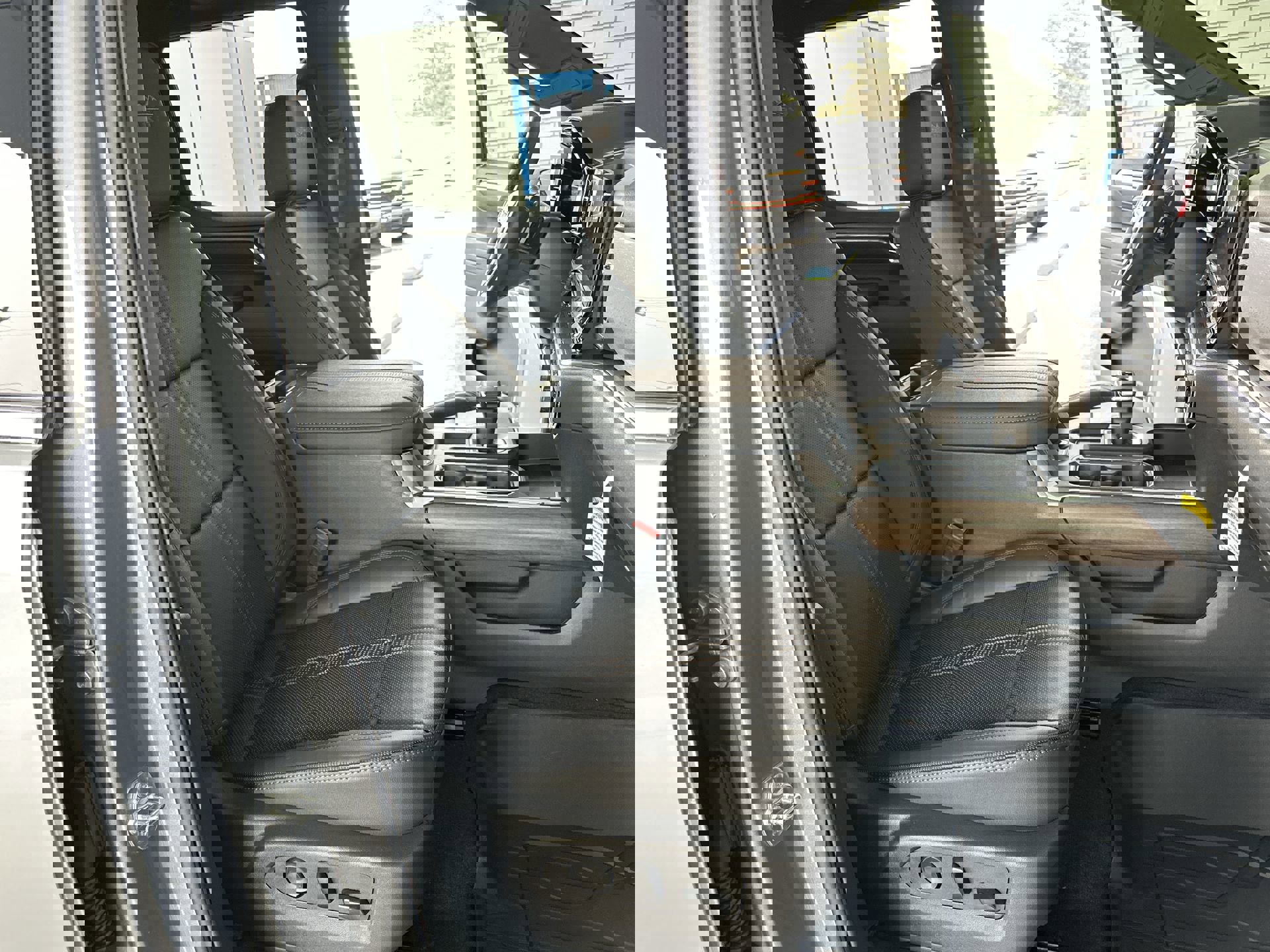 2025 Chevrolet Silverado 1500 High Country photo 23
