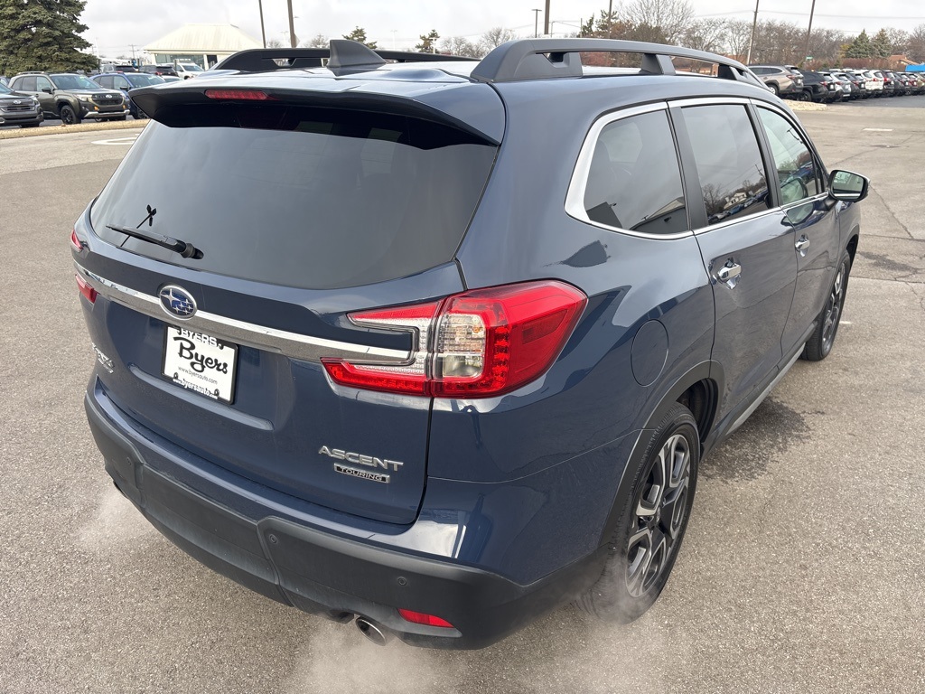 2023 Subaru Ascent Touring photo 3
