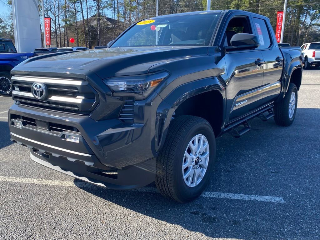 2025 Toyota Tacoma SR5 Double Cab photo 2