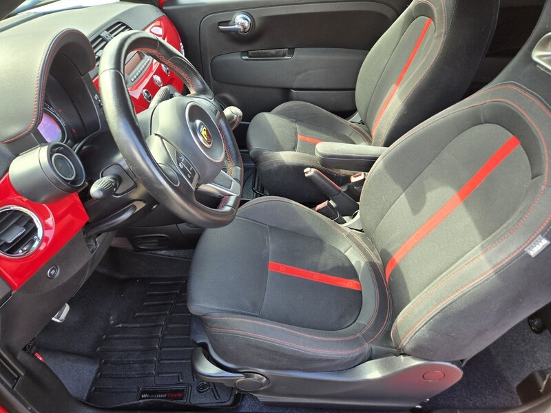2013 Fiat 500 Abarth photo 10