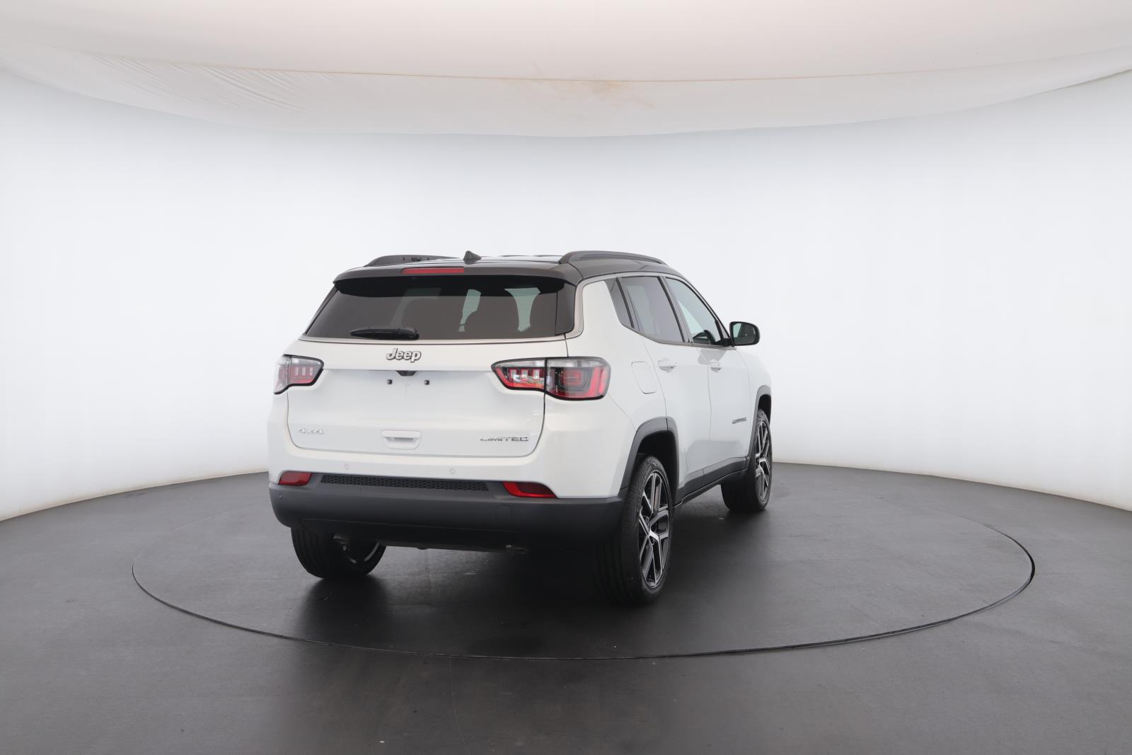 2025 Jeep Compass Limited photo 24