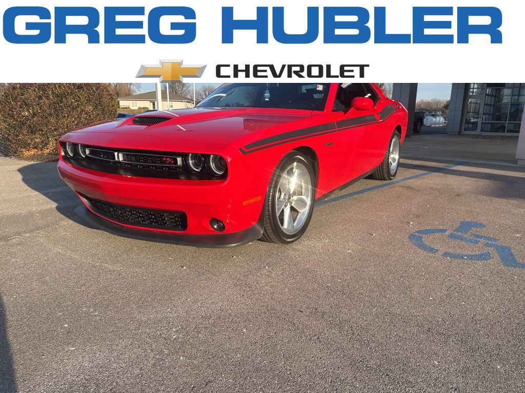 2019 Dodge Challenger R/T Plus's photo
