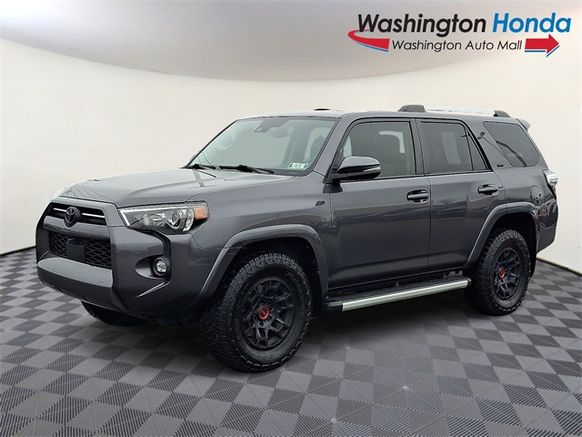 2022 Toyota 4Runner SR5 Premium photo 2