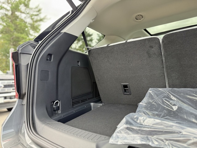 2025 Ford Explorer Platinum photo 7