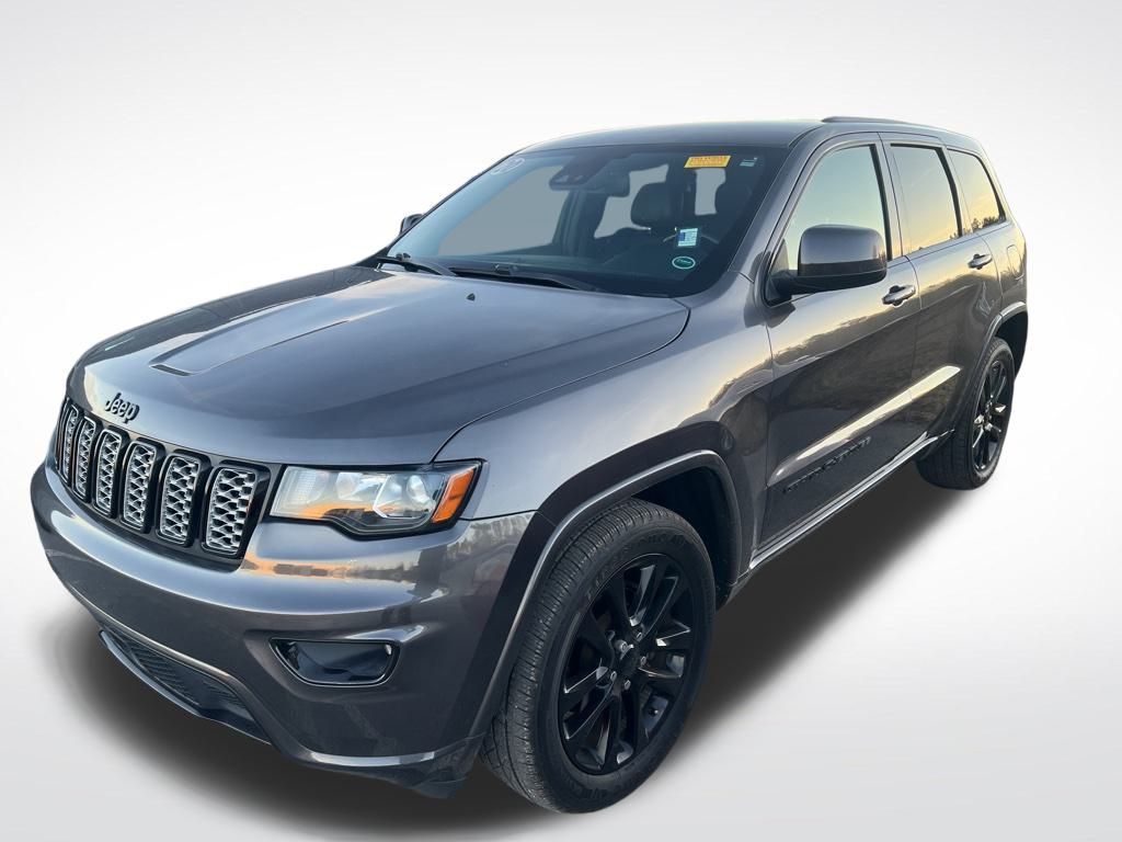 2020 Jeep Grand Cherokee Altitude's photo
