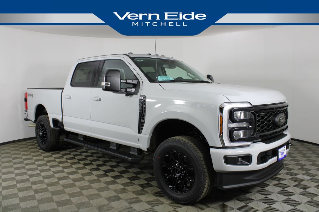 2026 Ford F-350 Super Duty XLT's photo