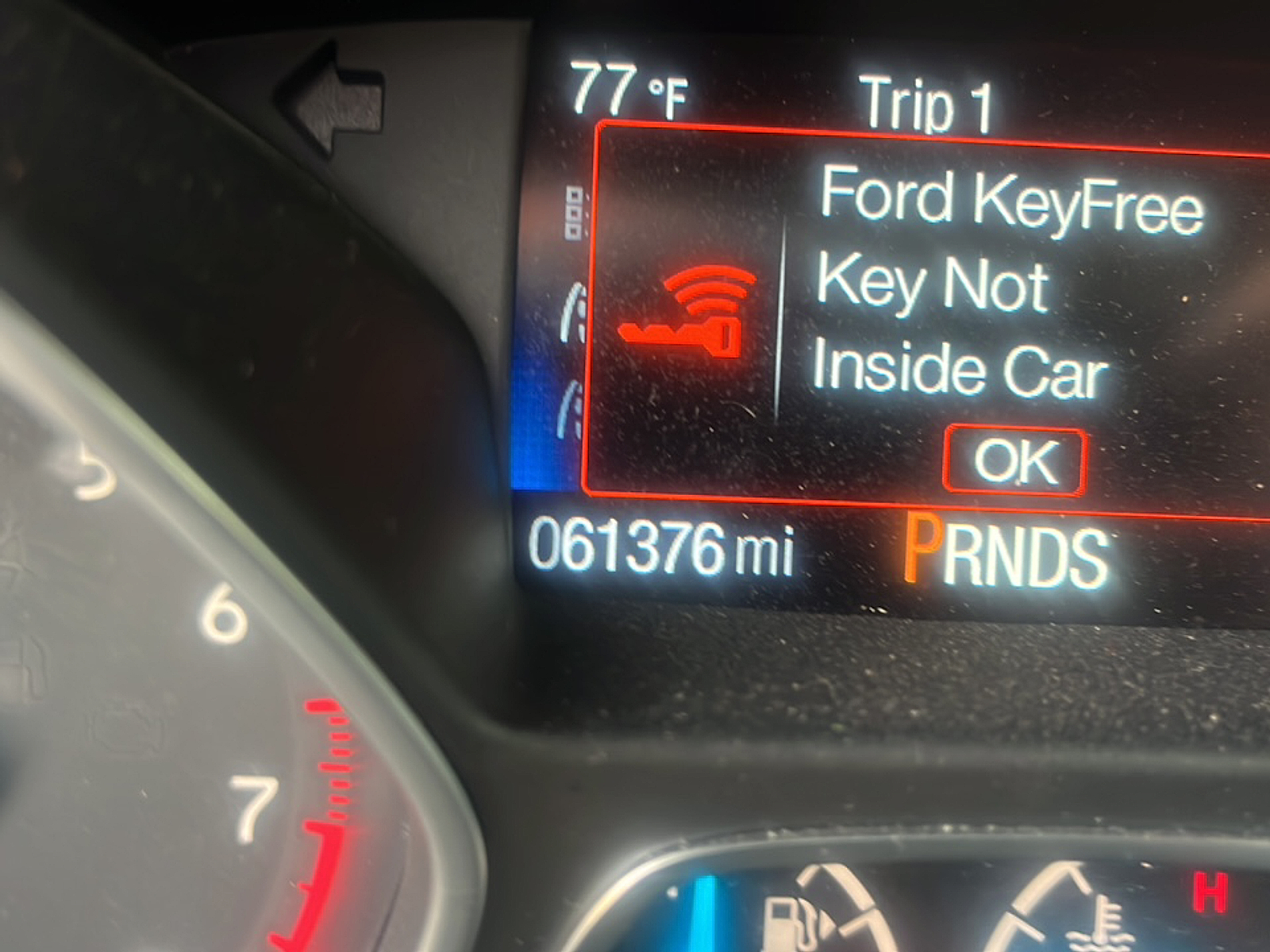 2019 Ford Escape Titanium photo 2