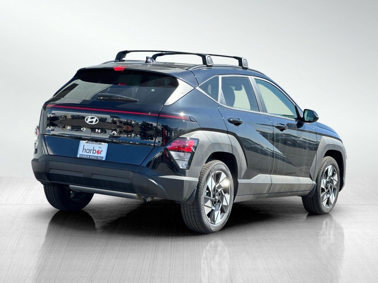 2025 Hyundai Kona SEL photo 4