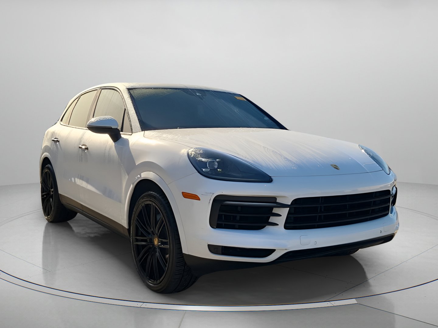 2019 Porsche Cayenne Base's photo