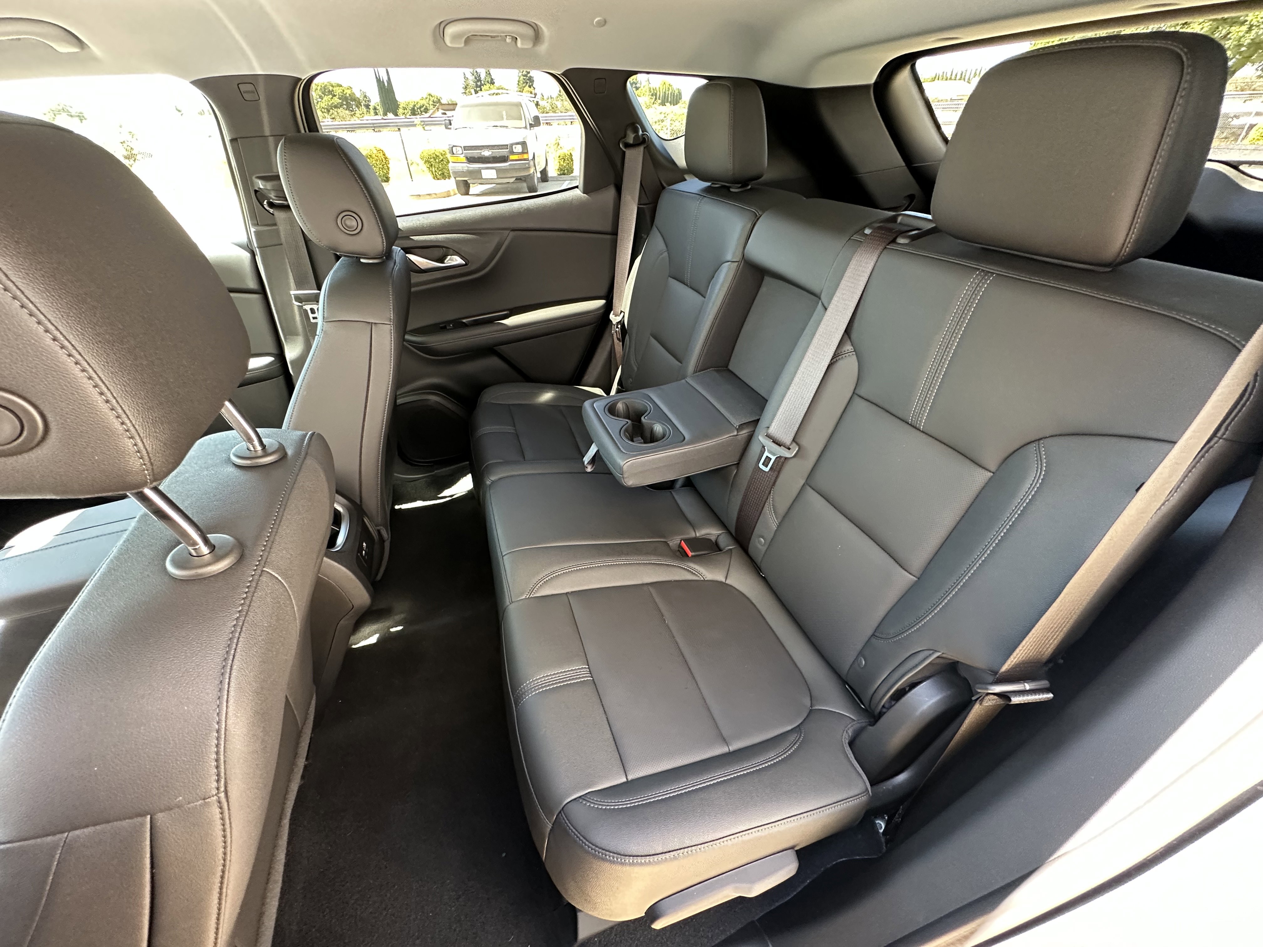 2022 Chevrolet Blazer 3LT photo 2
