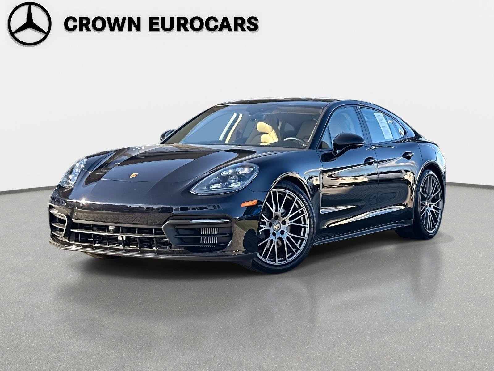 2022 Porsche Panamera Platinum Edition's photo