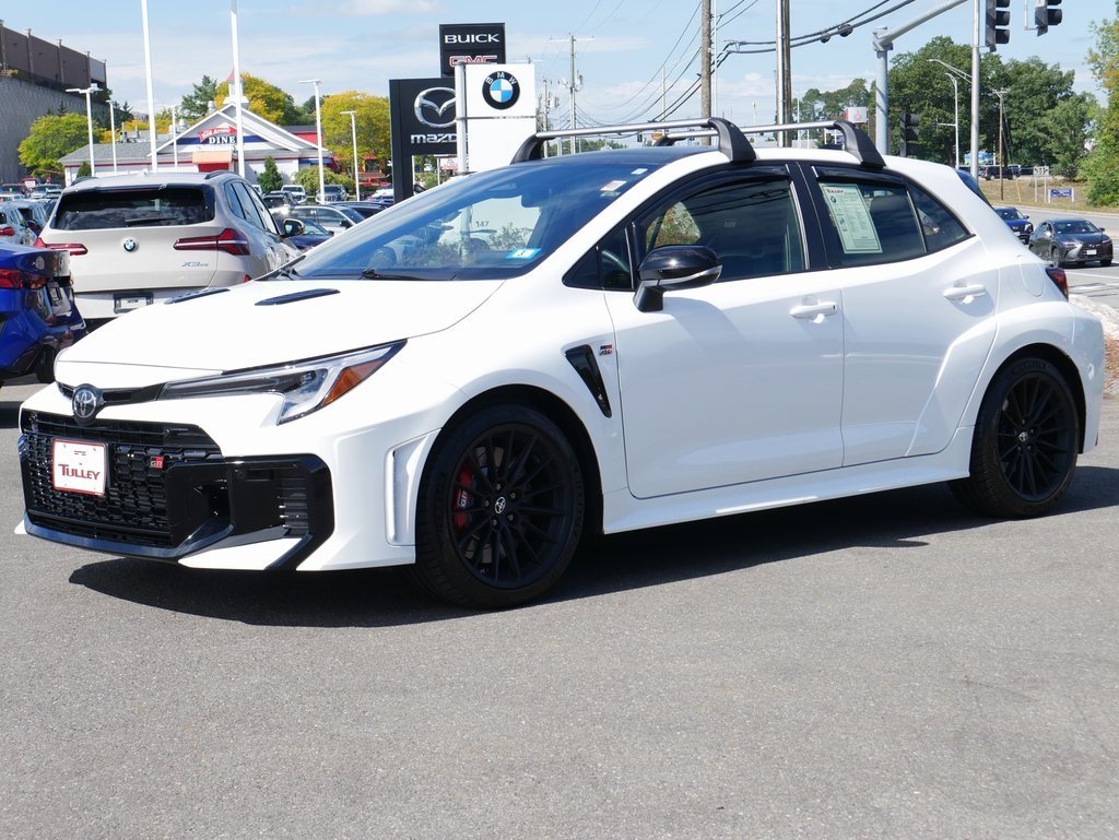 2025 Toyota Corolla GR Premium photo 3