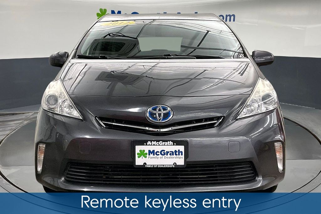 2012 Toyota Prius V Three photo 4
