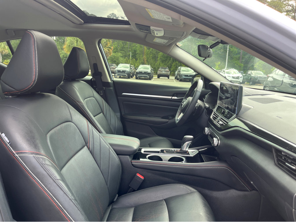 2024 Nissan Altima 2.5 SR photo 14
