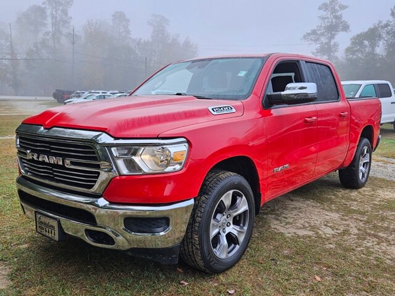 2024 Ram 1500 Laramie photo 3