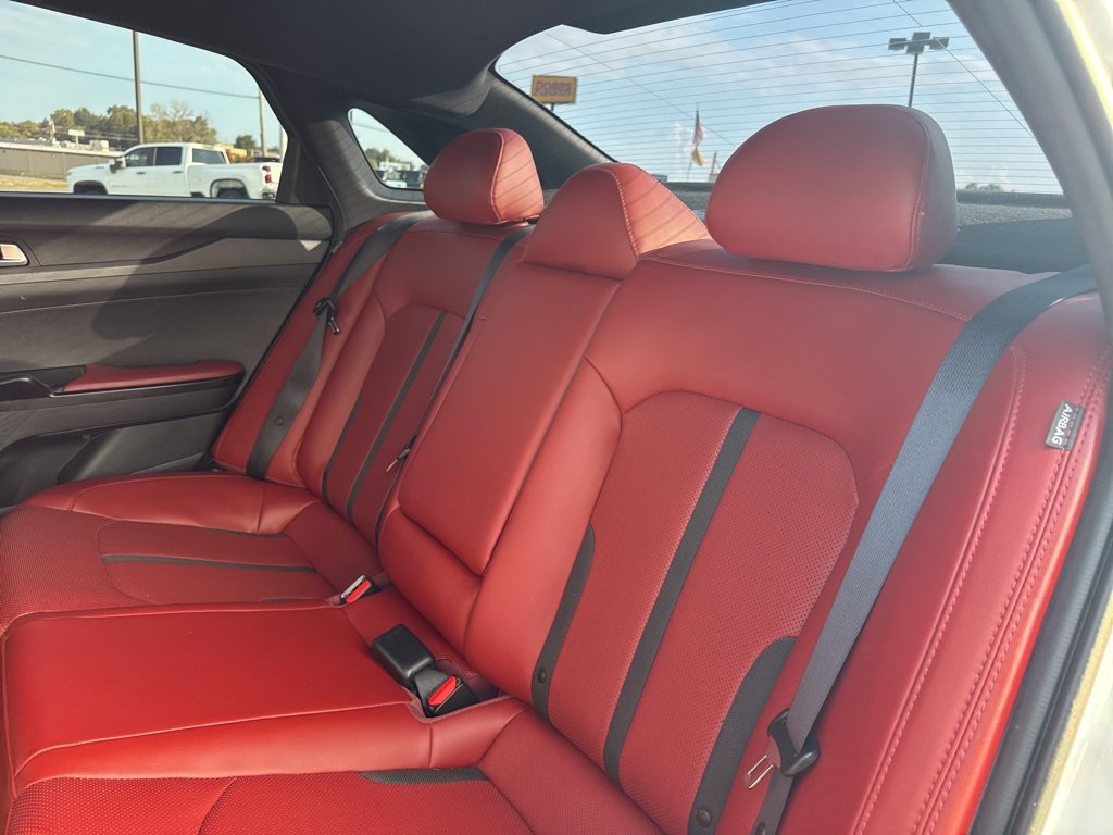 2023 Kia K5 GT-Line photo 16