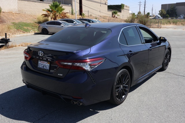 2022 Toyota Camry XSE photo 3