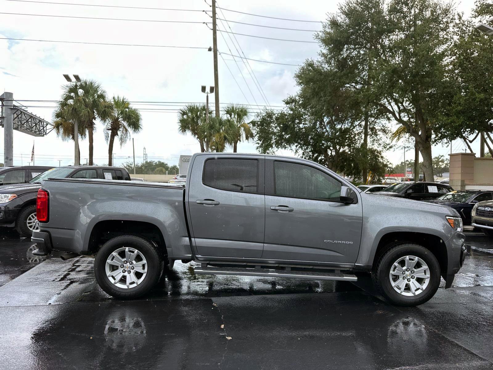 2021 Chevrolet Colorado LT photo 3