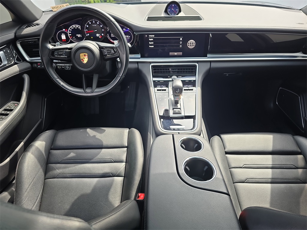 2023 Porsche Panamera Platinum photo 17