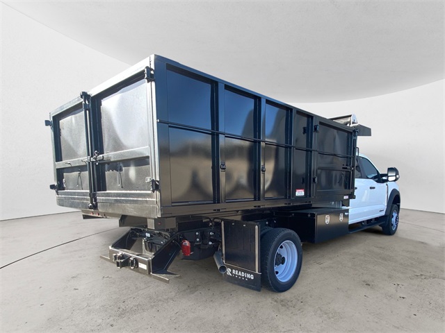 2024 Ford F-550 photo 5