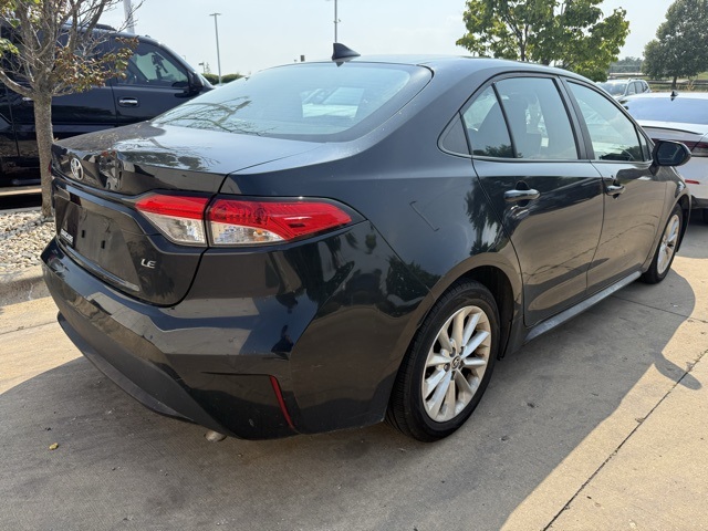 2020 Toyota Corolla LE Premium photo 2