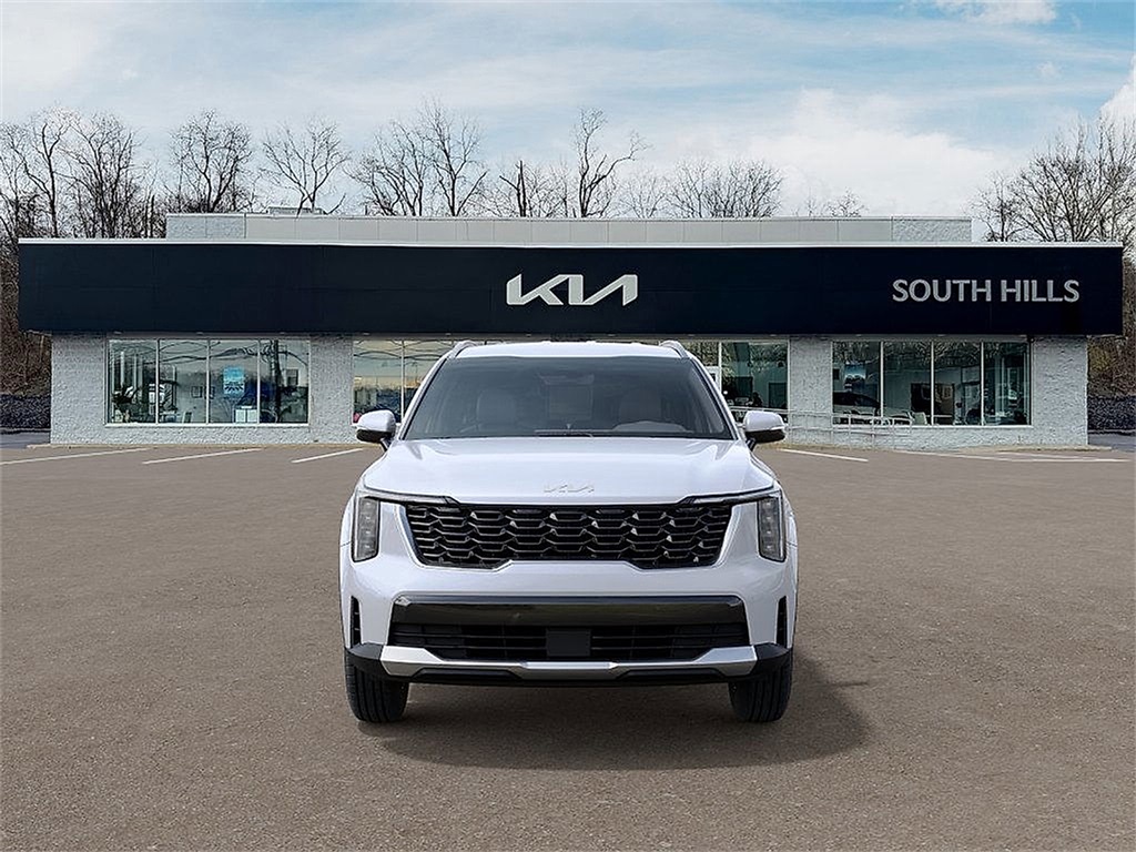 2025 Kia Sorento S photo 2