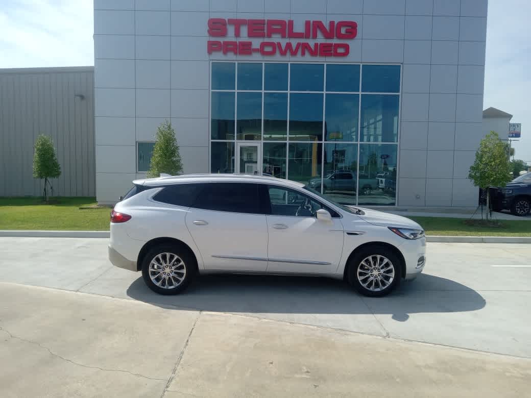2021 Buick Enclave Essence