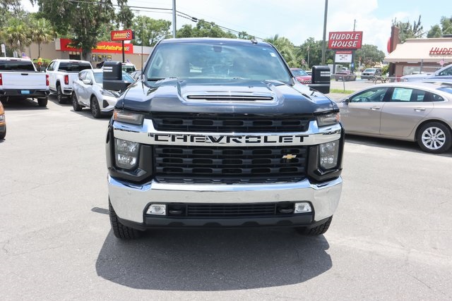 2021 Chevrolet Silverado 2500HD LT photo 2