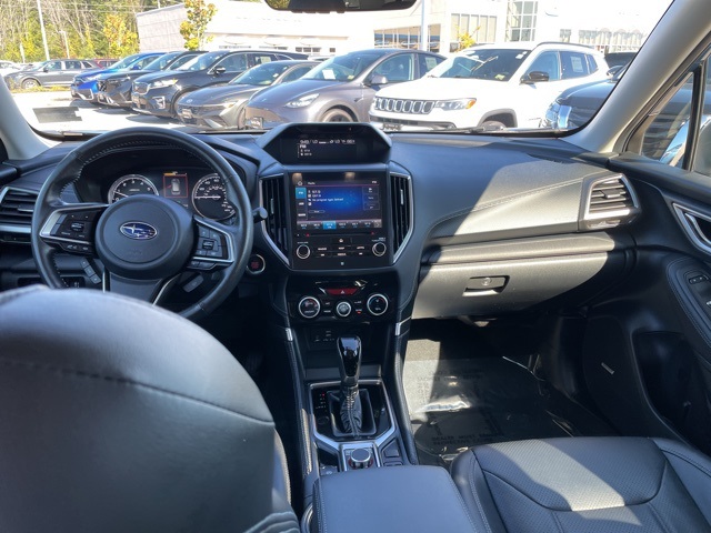 2020 Subaru Forester Touring photo 15