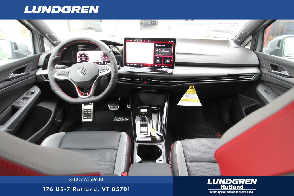 2025 Volkswagen Golf GTI SE photo 2