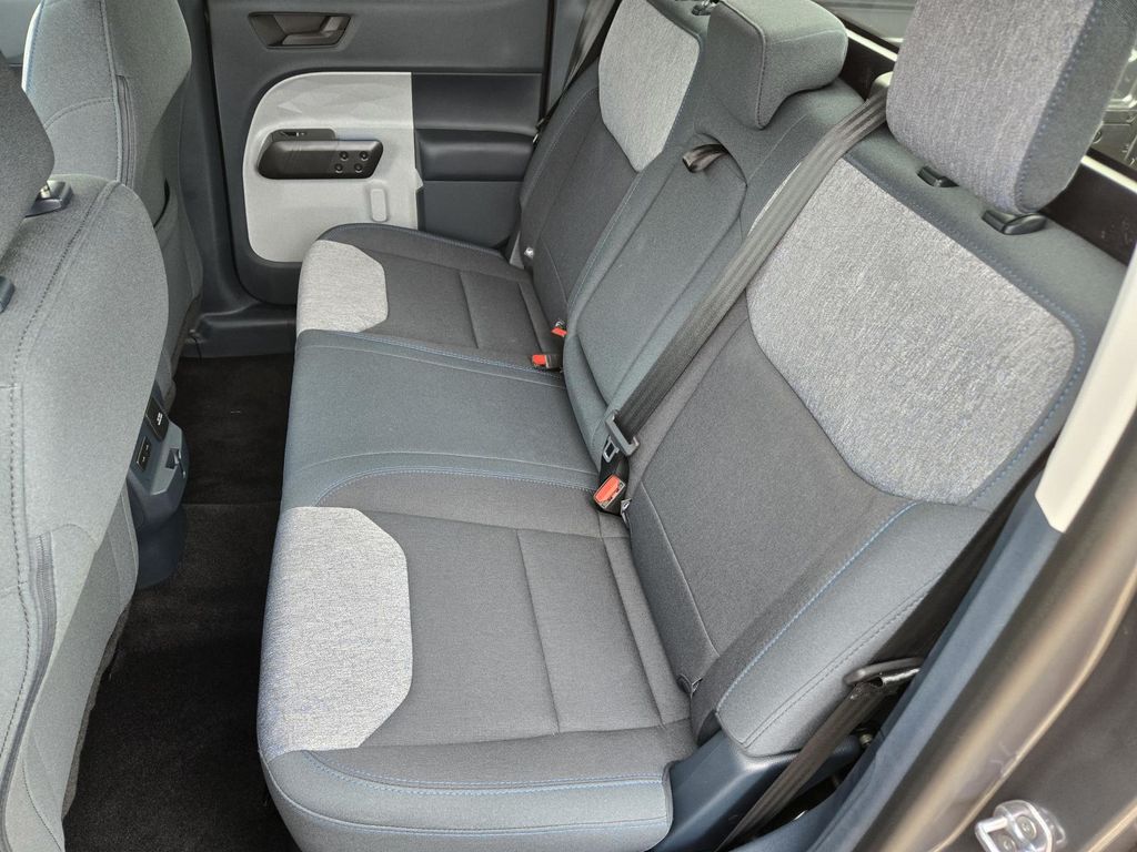2025 Ford Maverick XLT photo 25