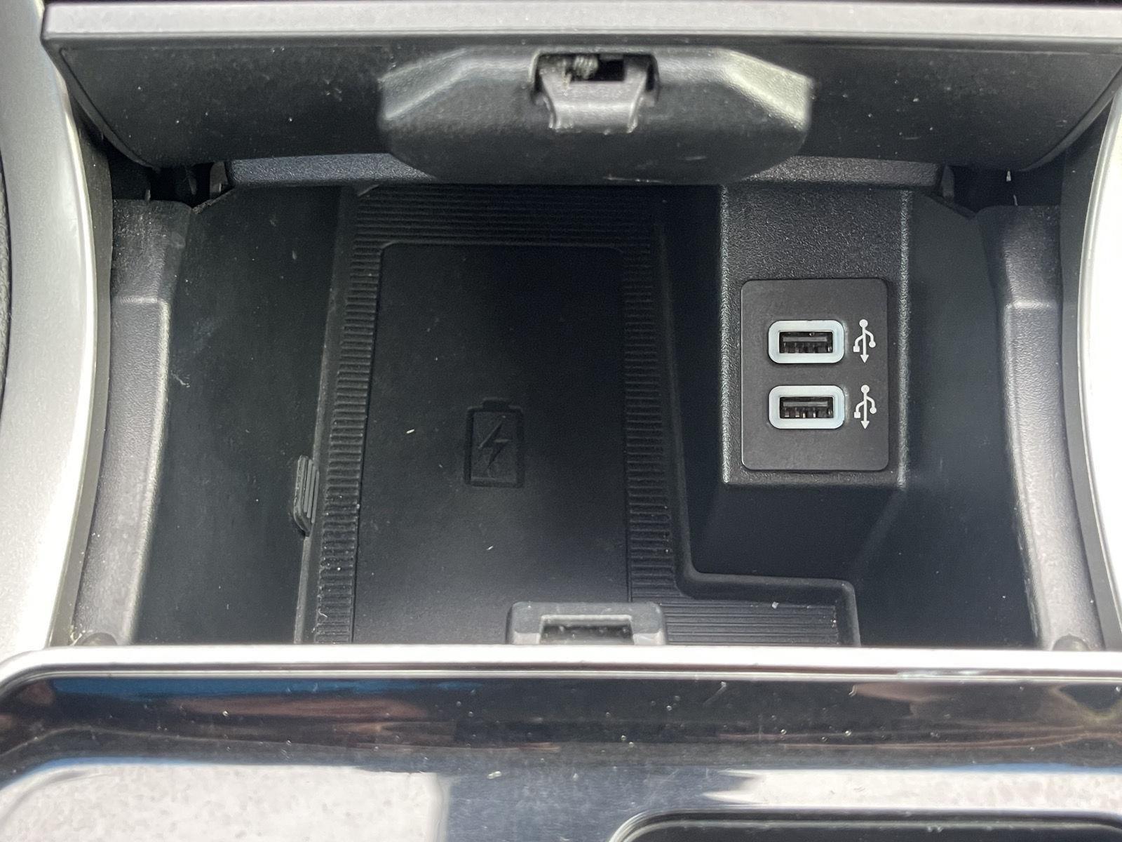 2019 Ford Edge SEL photo 30