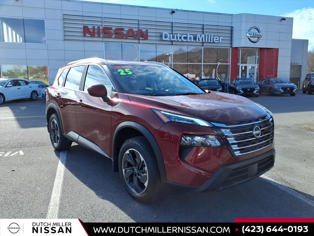 2025 Nissan Rogue SV's photo