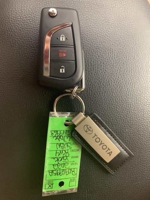 2022 Toyota RAV4 LE photo 28