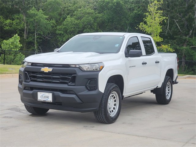 2025 Chevrolet Colorado Work Truck photo 3
