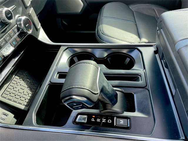 2024 Ford F-150 Platinum photo 12
